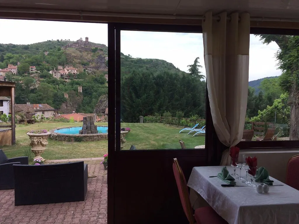 Hotel Saint Verny Villeneuve-d'Allier France